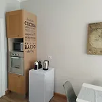 S Peter Ristrutturato In Centro روما