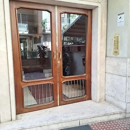 Appartement S Peter Ristrutturato In Centro Rome