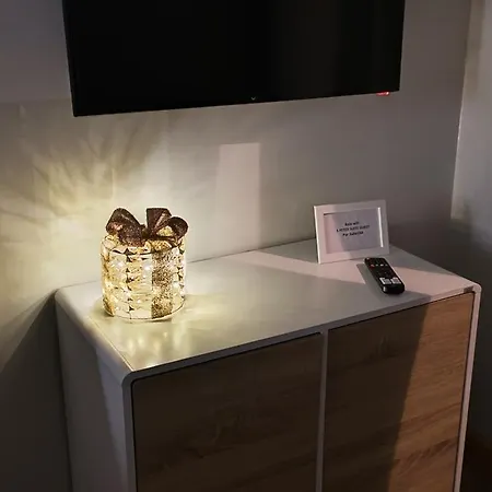 S Peter Ristrutturato In Centro * 로마
